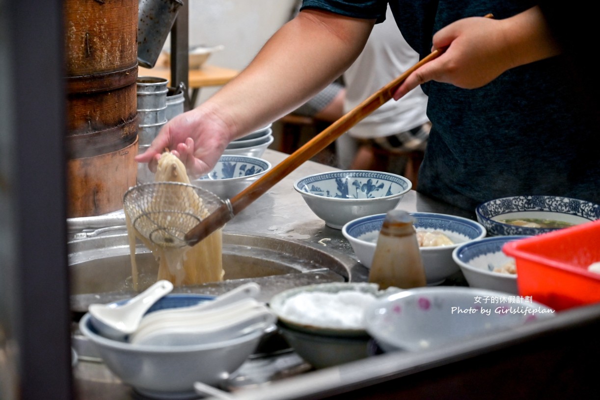 福台排骨麵｜在地70年人氣麵店和廟東清水排骨酥麵有的比(外帶) @女子的休假計劃