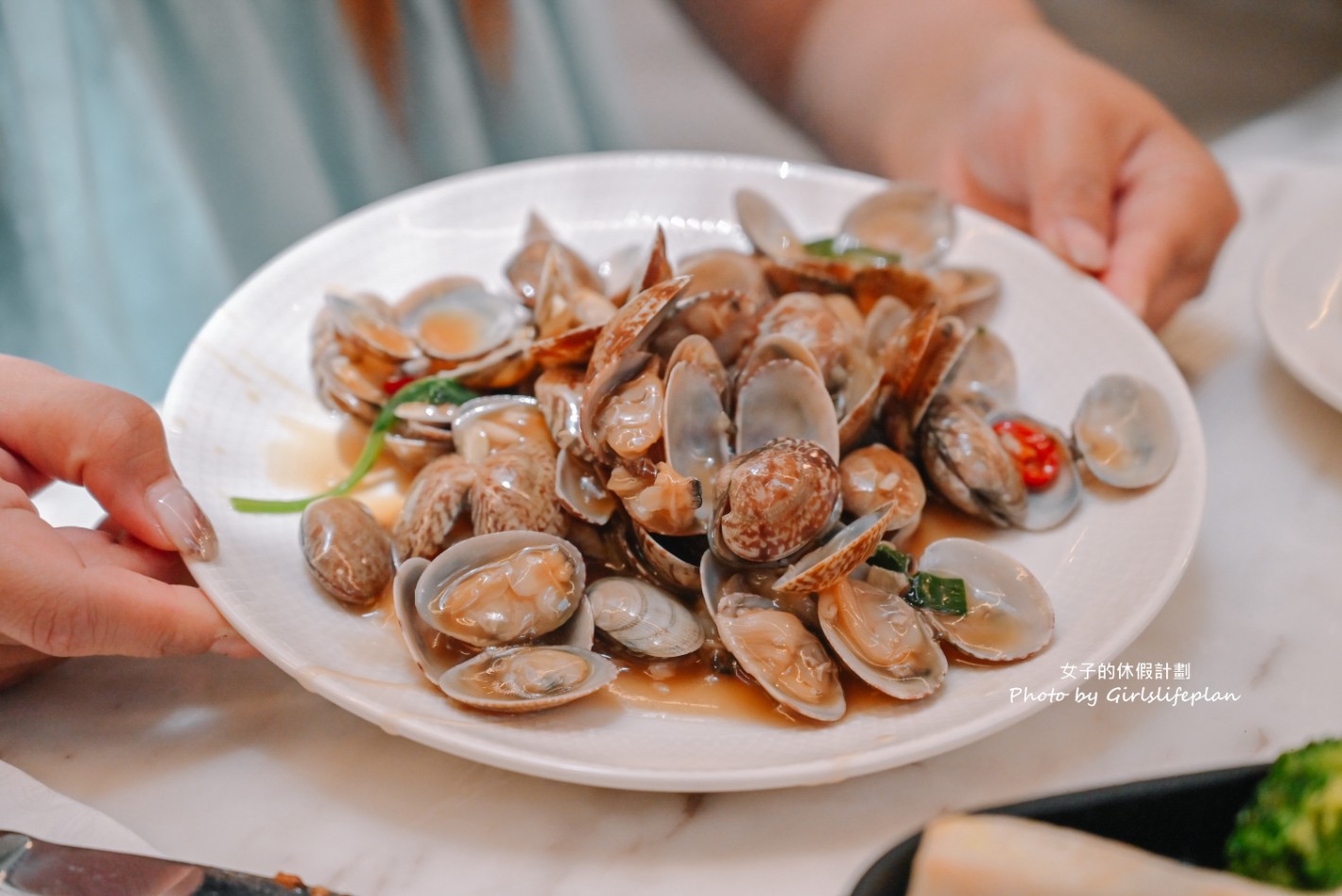 麗香苑 (福華大飯店)｜平日午晚餐吃到飽只要258元(高雄吃到飽) @女子的休假計劃