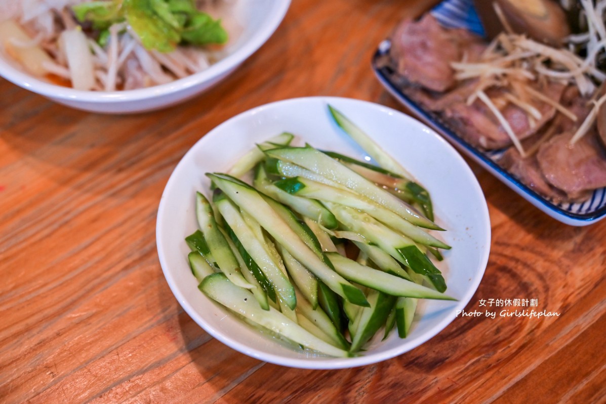 圓環頂麵食館｜愛心店家平價小吃攤小菜10元起(外帶) @女子的休假計劃