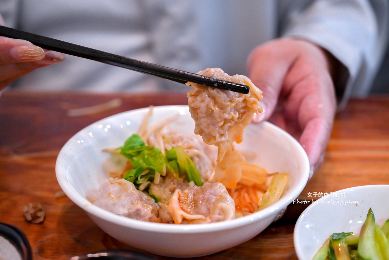 圓環頂麵食館｜愛心店家平價小吃攤小菜10元起(外帶) @女子的休假計劃