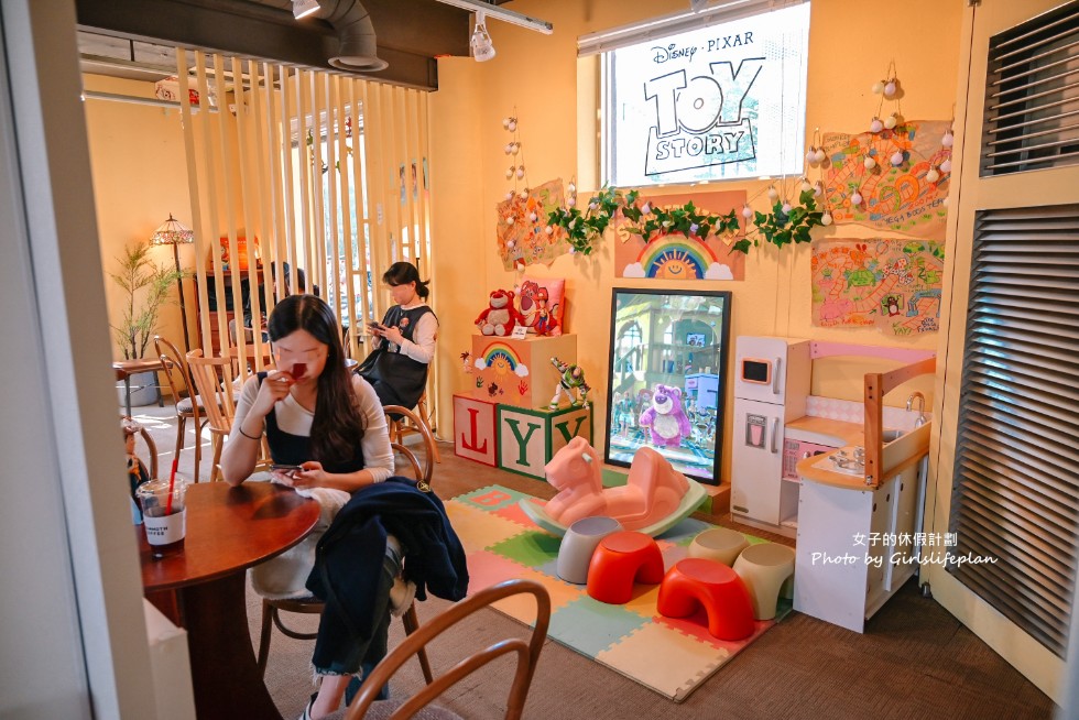 S’More Market Toy House｜玩具總動員粉絲瘋狂打卡聖地 @女子的休假計劃