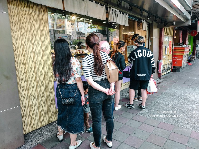 台灣蕃薯｜甜點全品項買五送一/三重排隊人氣美食(外帶) @女子的休假計劃