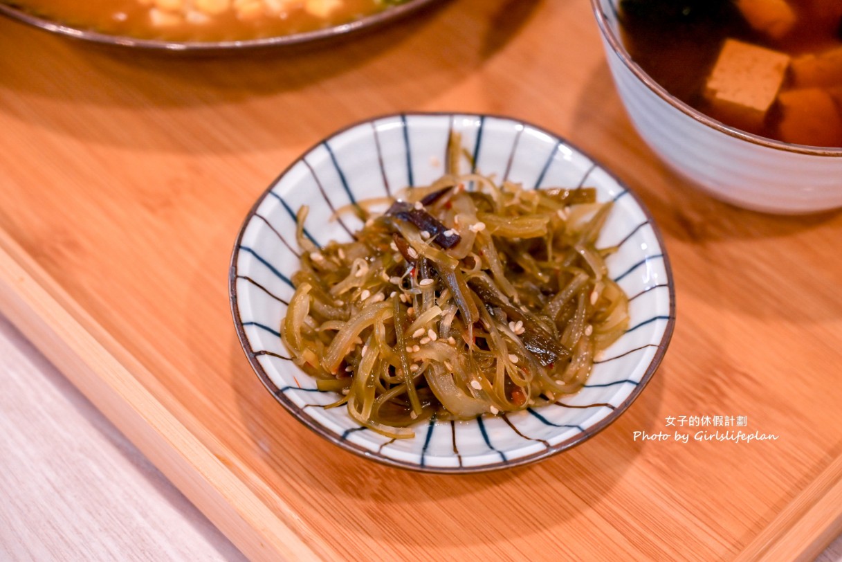 魔法樂廚歐姆咖哩｜白飯、林華泰紅茶免費續(外帶) @女子的休假計劃