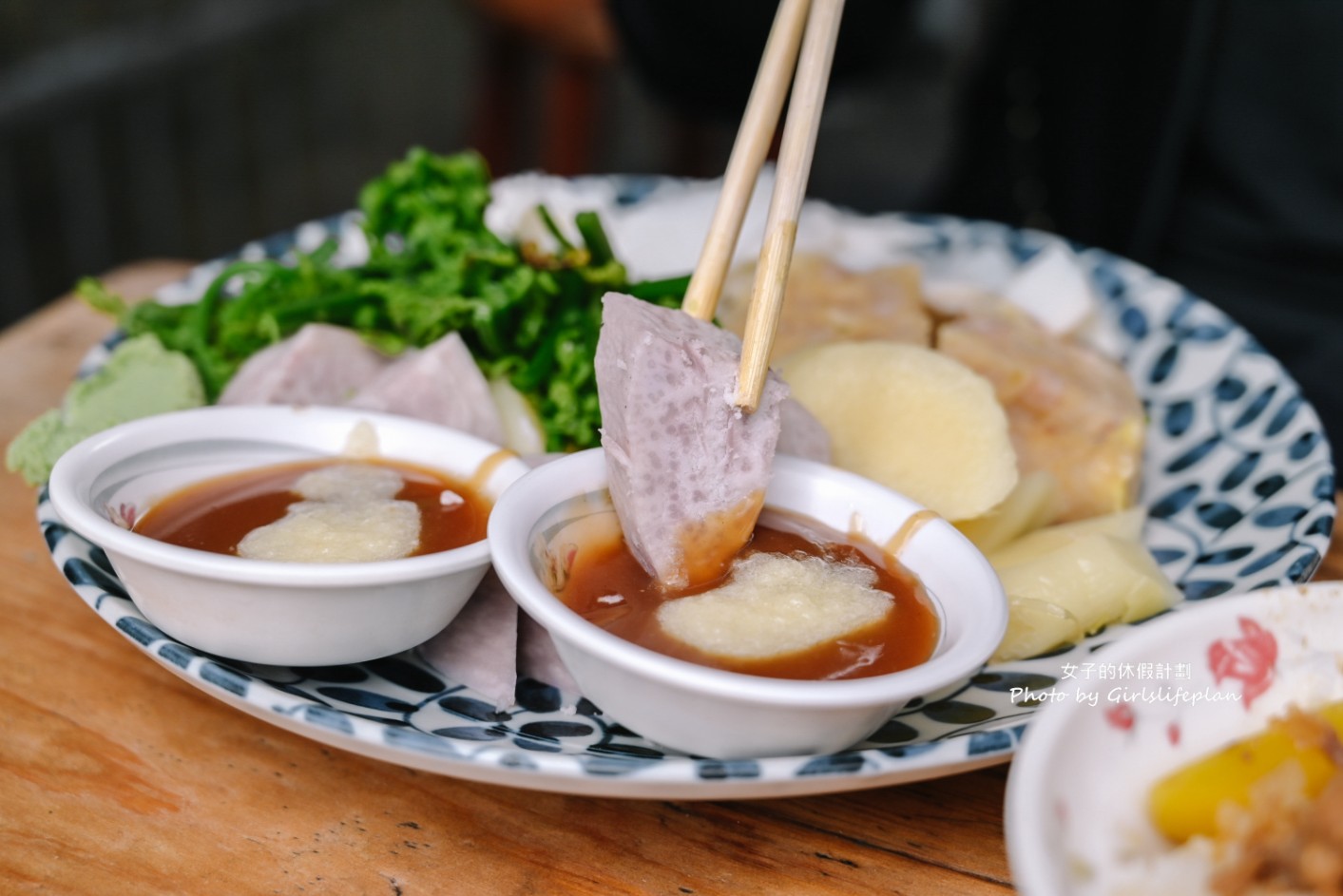 源滷肉飯(菜鴨魯熟肉)｜在地人氣中式早午餐，嘉義涼菜天王(外帶) @女子的休假計劃