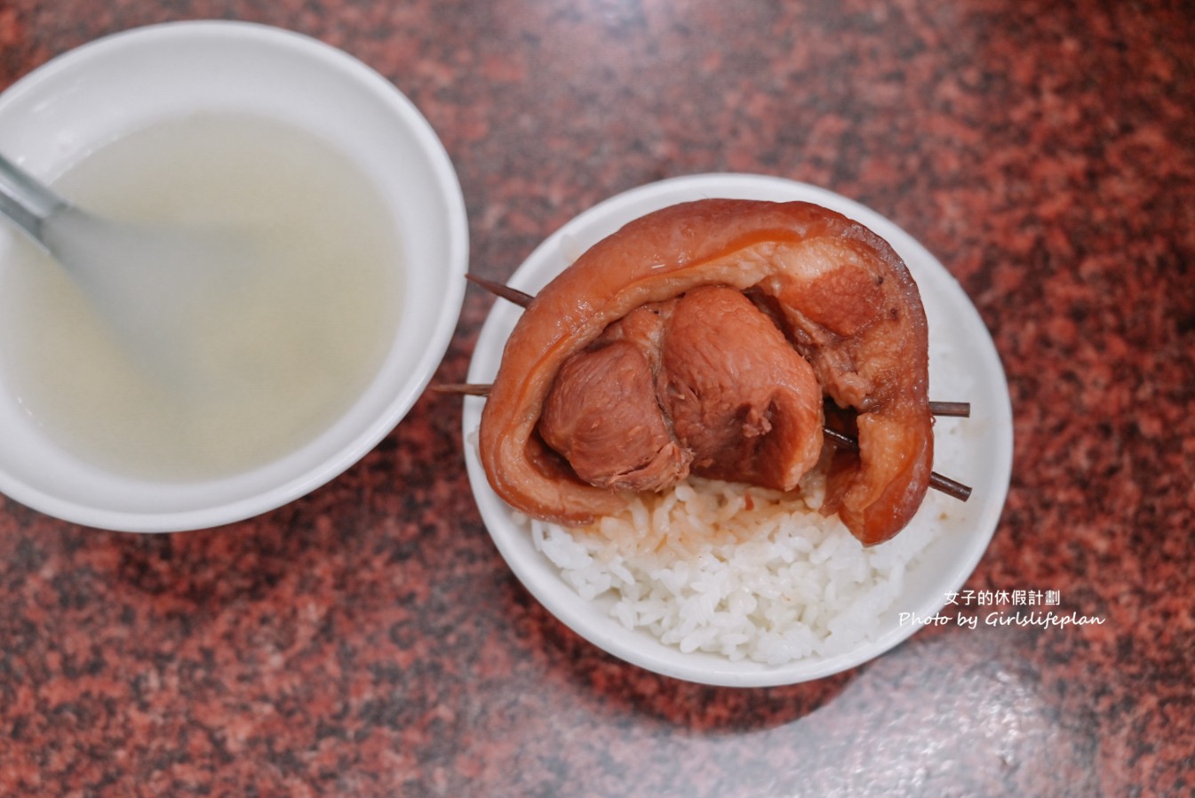 魚市爌肉飯｜在地人大推中式早午餐(控肉飯外帶) @女子的休假計劃