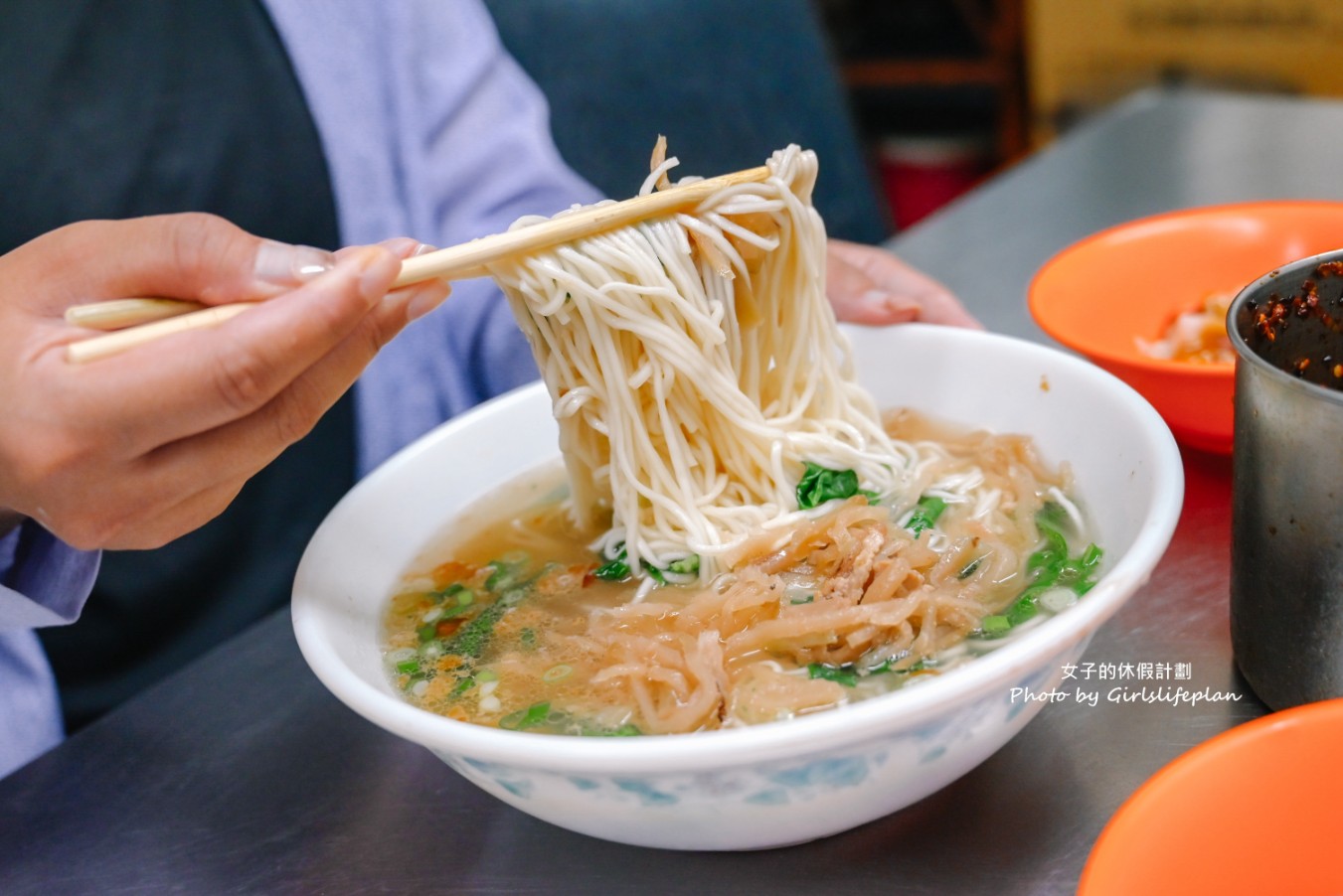 無名榨菜肉絲麵｜新莊復興路聯邦市場古早味美食(外帶) @女子的休假計劃