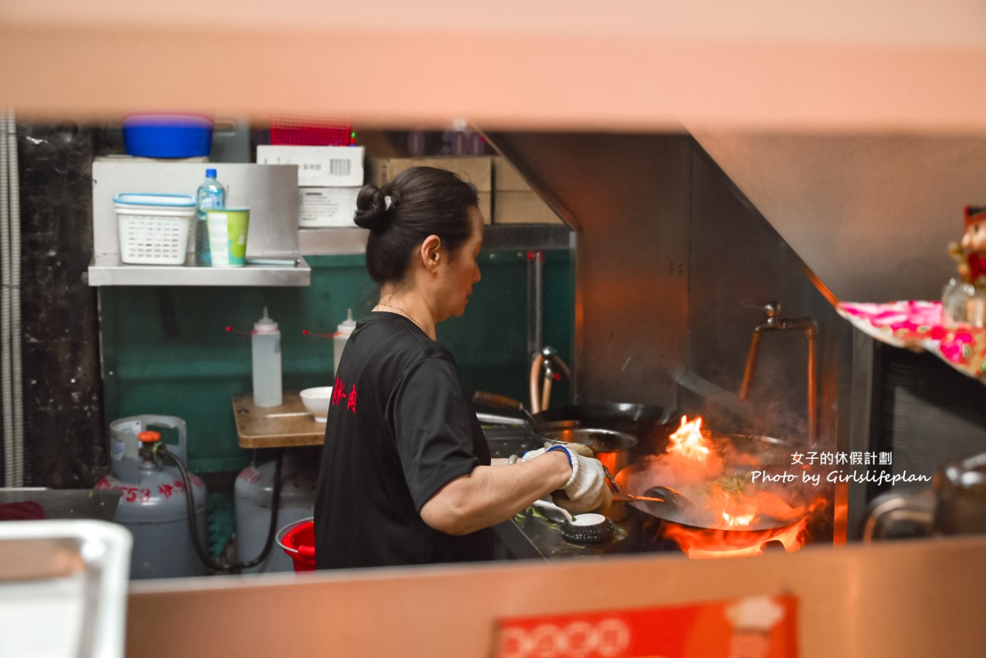 郭家炒牛肉｜在地超過80年小吃攤網友鄉民大推最好吃炒牛肉(外帶) @女子的休假計劃