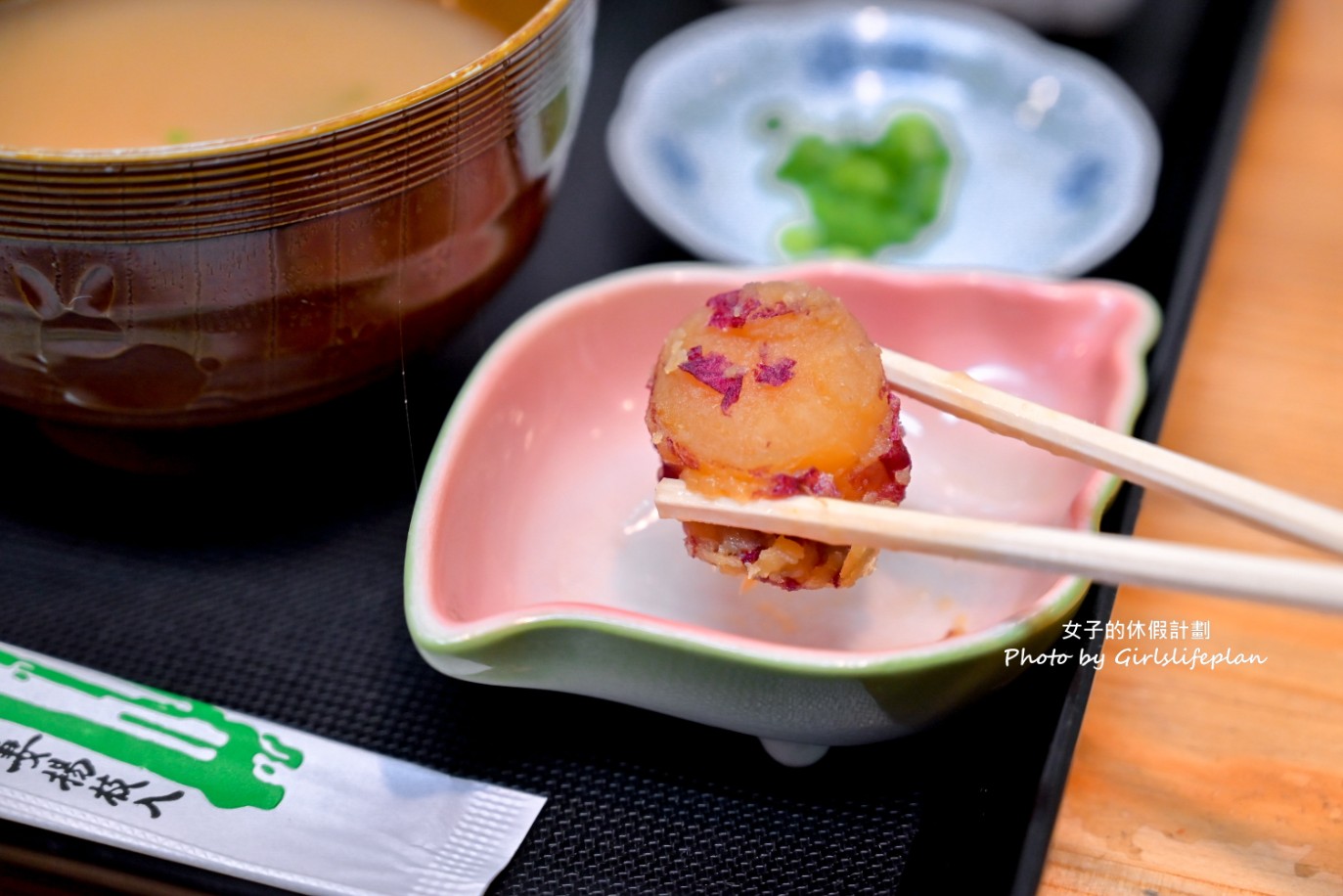 朝市食堂 しょう家｜500日幣就能吃到一碗海味滿滿朝市丼 @女子的休假計劃