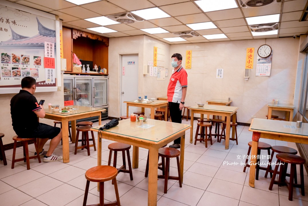 陳家莊魯肉飯｜土城在地必吃美食，豬腳也是強到不行(外帶) @女子的休假計劃