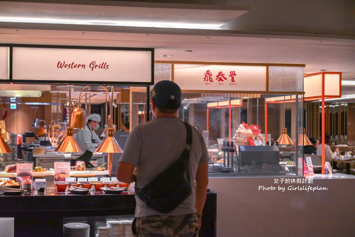 新莊聯邦市場無名豆花攤｜生意超夯排隊美食/新莊豆花(外帶) @女子的休假計劃