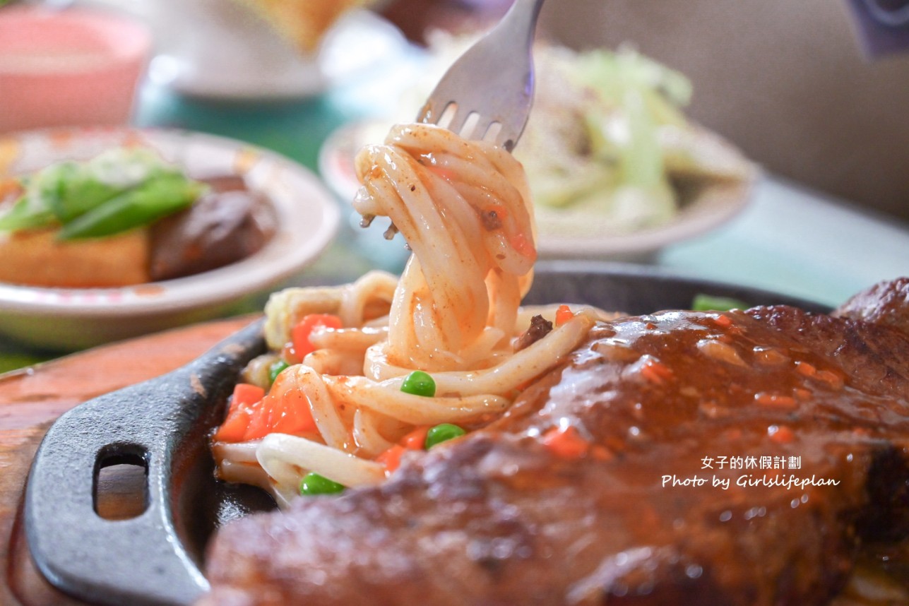貴族世家龍岡店｜自助吧吃到飽只要340元(外帶) @女子的休假計劃