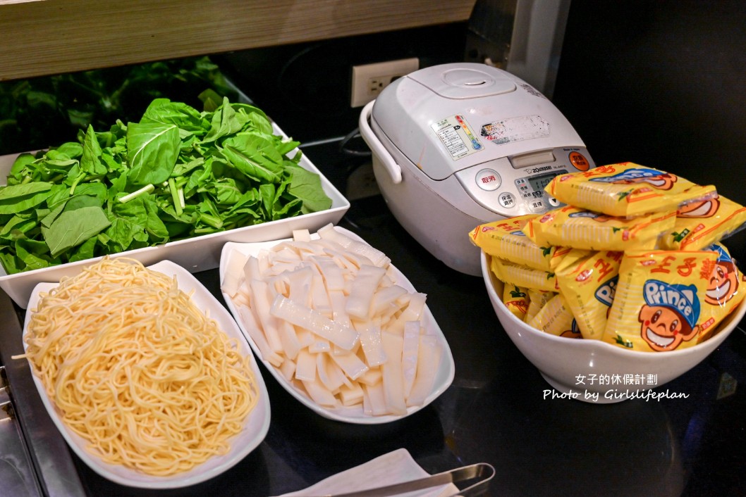 貴族世家龍岡店｜自助吧吃到飽只要340元(外帶) @女子的休假計劃