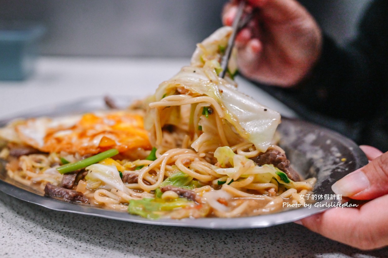 沙克鐵板燒｜裕民夜市在地排隊人氣美食(菜單) @女子的休假計劃