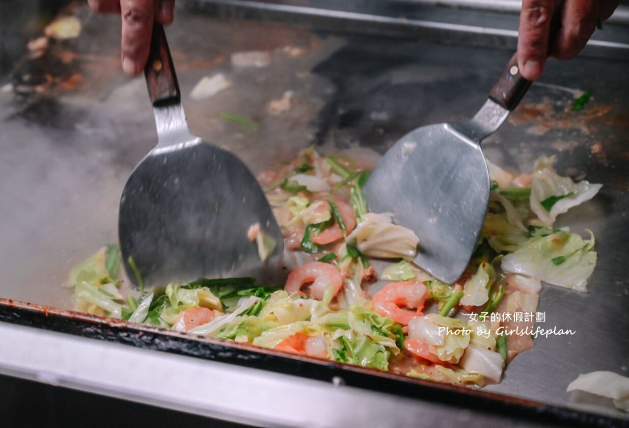 沙克鐵板燒｜裕民夜市在地排隊人氣美食(菜單) @女子的休假計劃