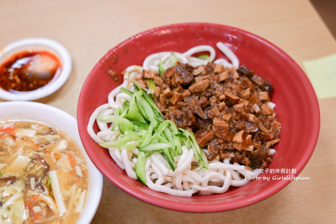 福大蒸餃館｜蒸餃皮Q餡多連電視台都來採訪(外帶) @女子的休假計劃