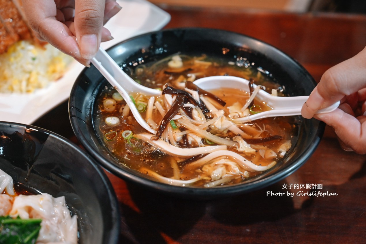 菱東方｜網友大推平價版鼎泰豐(外帶) @女子的休假計劃