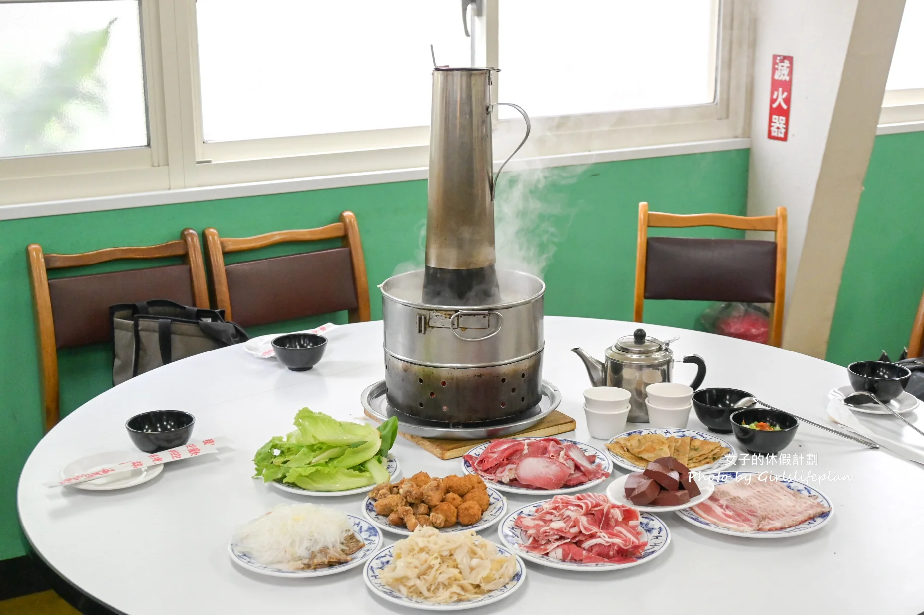 台電勵進餐廳｜499元酸菜白肉火鍋吃到飽/台北吃到飽(外帶) @女子的休假計劃
