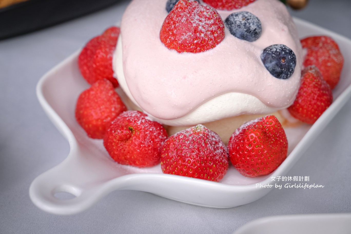 蒔朵日式舒芙蕾厚鬆餅｜草莓舒芙蕾、草莓泡芙必點(菜單) @女子的休假計劃