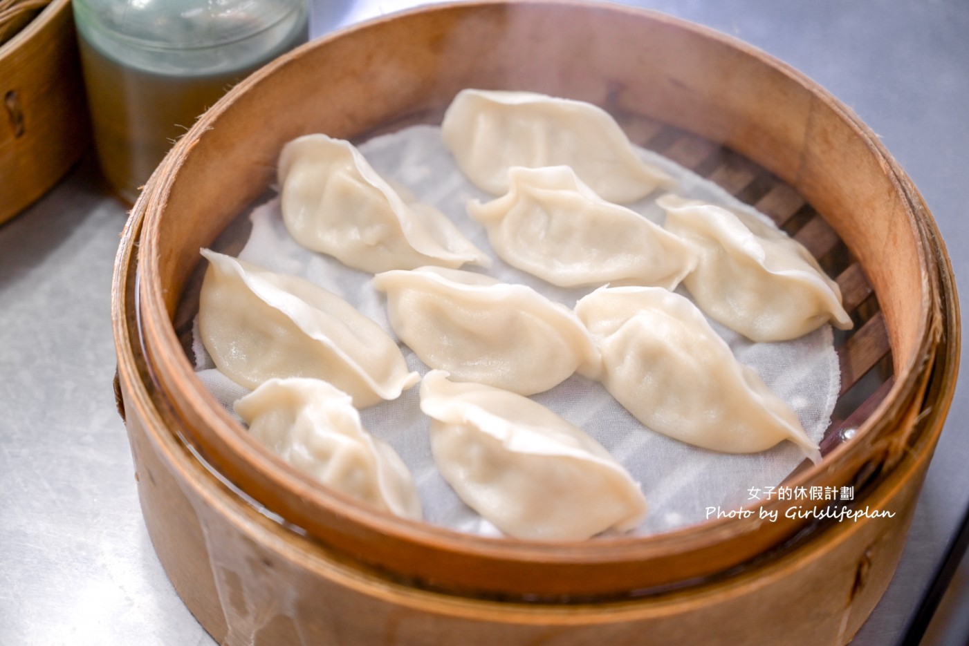 吉蜂蒸餃｜在地超過30年老店，9顆蒸餃35元(外帶) @女子的休假計劃