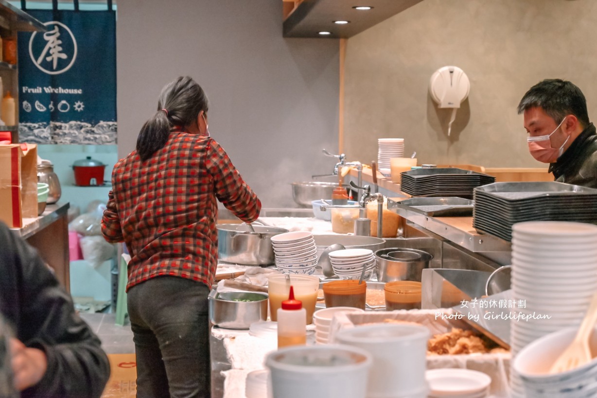高雙管四神湯，在地超過50年人氣景美夜市美食 @女子的休假計劃