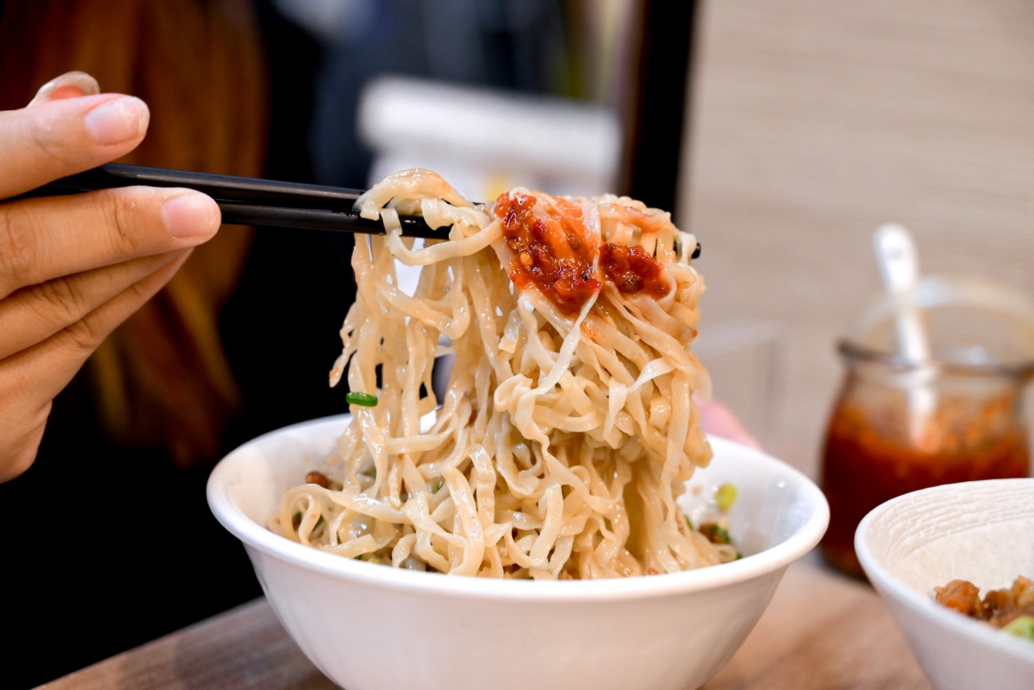 嵐肉燥專賣店｜市場巷弄排隊美食，臺灣滷肉飯節精選店家(外帶) @女子的休假計劃