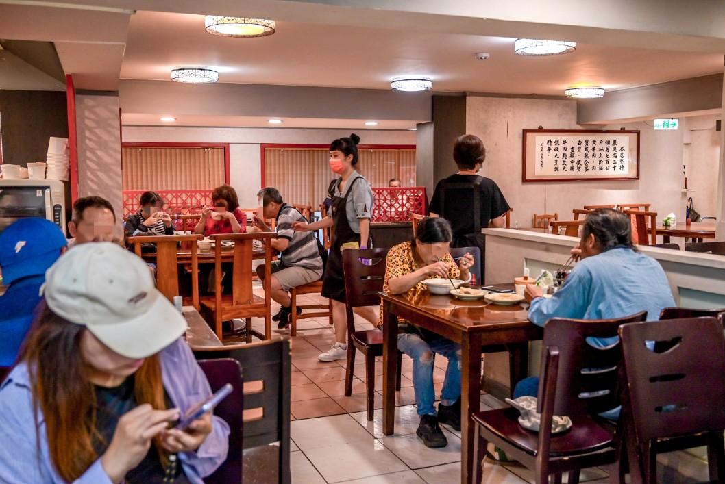 清真中國牛肉麵食館 (大安)｜連續六連霸米其林推薦(外帶) @女子的休假計劃