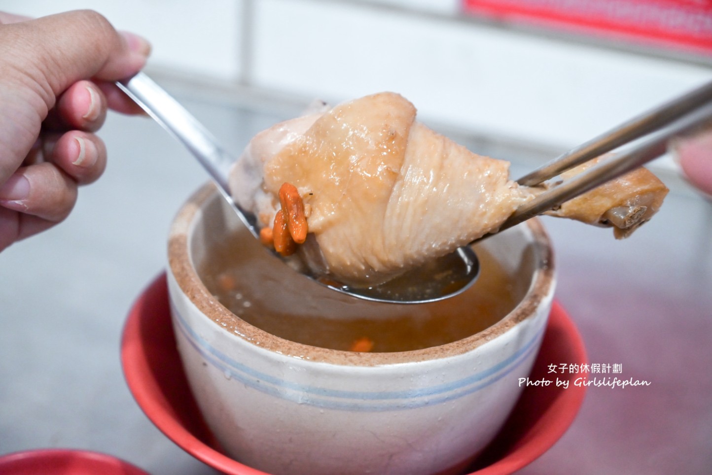 翁記滷肉飯｜在地百年傳統滷肉飯店雞湯更是必吃(菜單) @女子的休假計劃