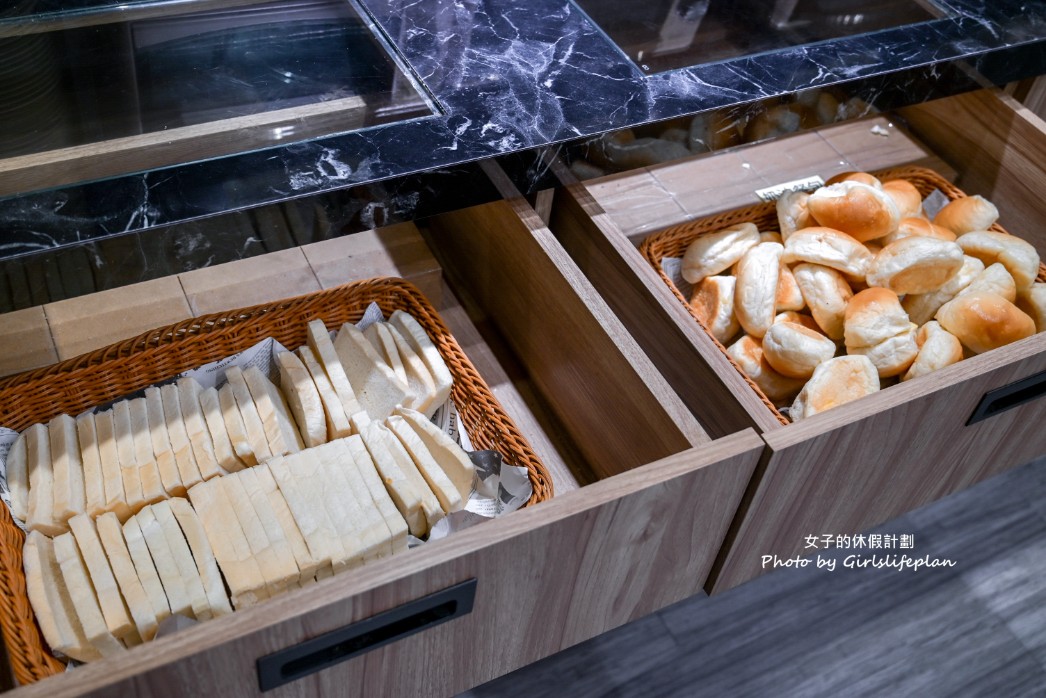 艾佳牛排館｜平價吃到飽只要270元附停車位(菜單) @女子的休假計劃