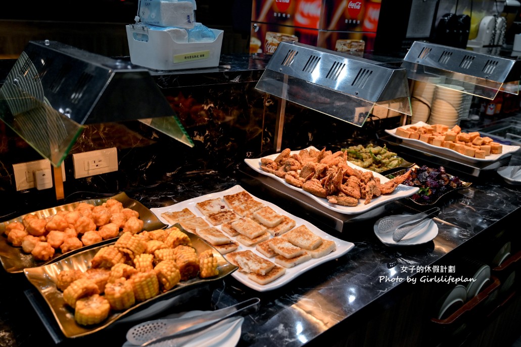 艾佳牛排館｜平價吃到飽只要270元附停車位(菜單) @女子的休假計劃