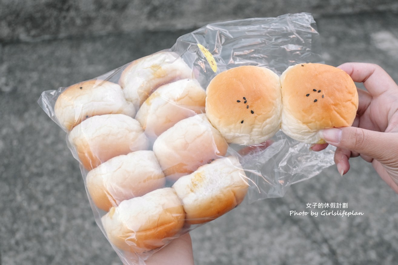 福星食品行｜懷舊風味平價小餐包每顆6元(菜單) @女子的休假計劃