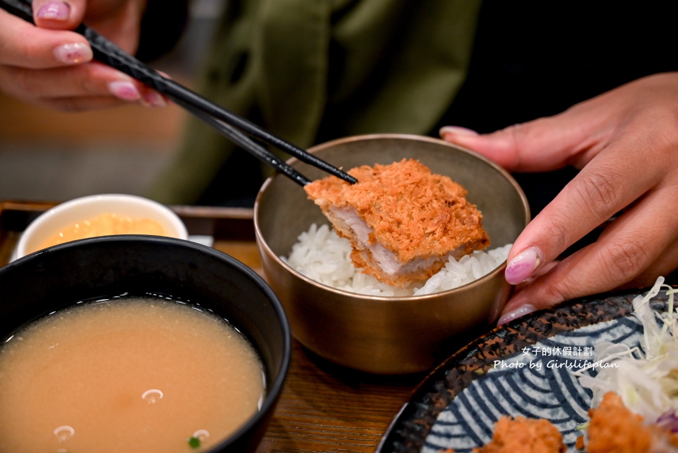 Cochon Tonkatsu｜不到100元炸豬排定食，佛心到不可思議 @女子的休假計劃