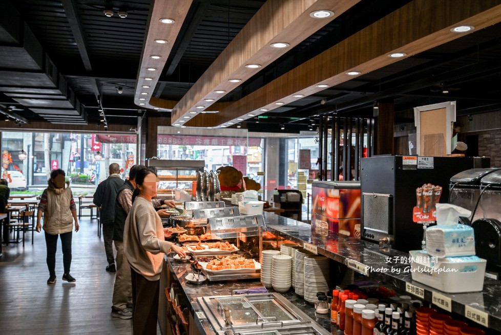 艾佳牛排館｜平價吃到飽只要270元附停車位(菜單) @女子的休假計劃