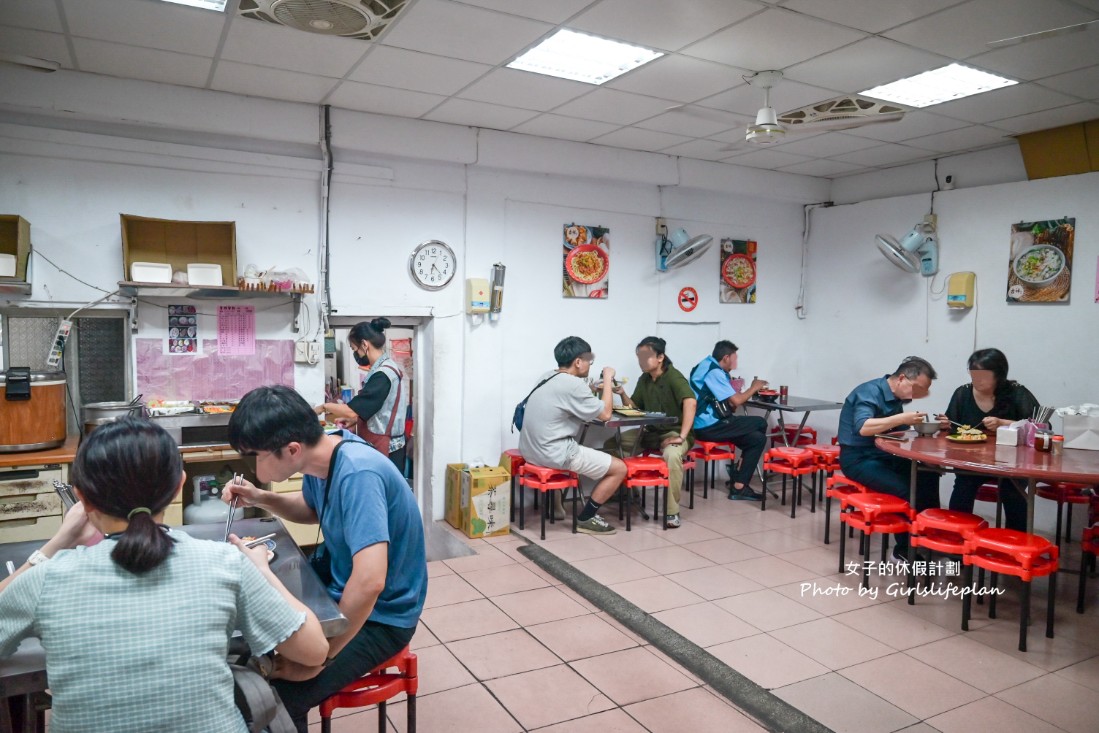 吉祥餐飲｜在地人也大推，辣肉燥飯炒泡麵必吃（菜單） @女子的休假計劃