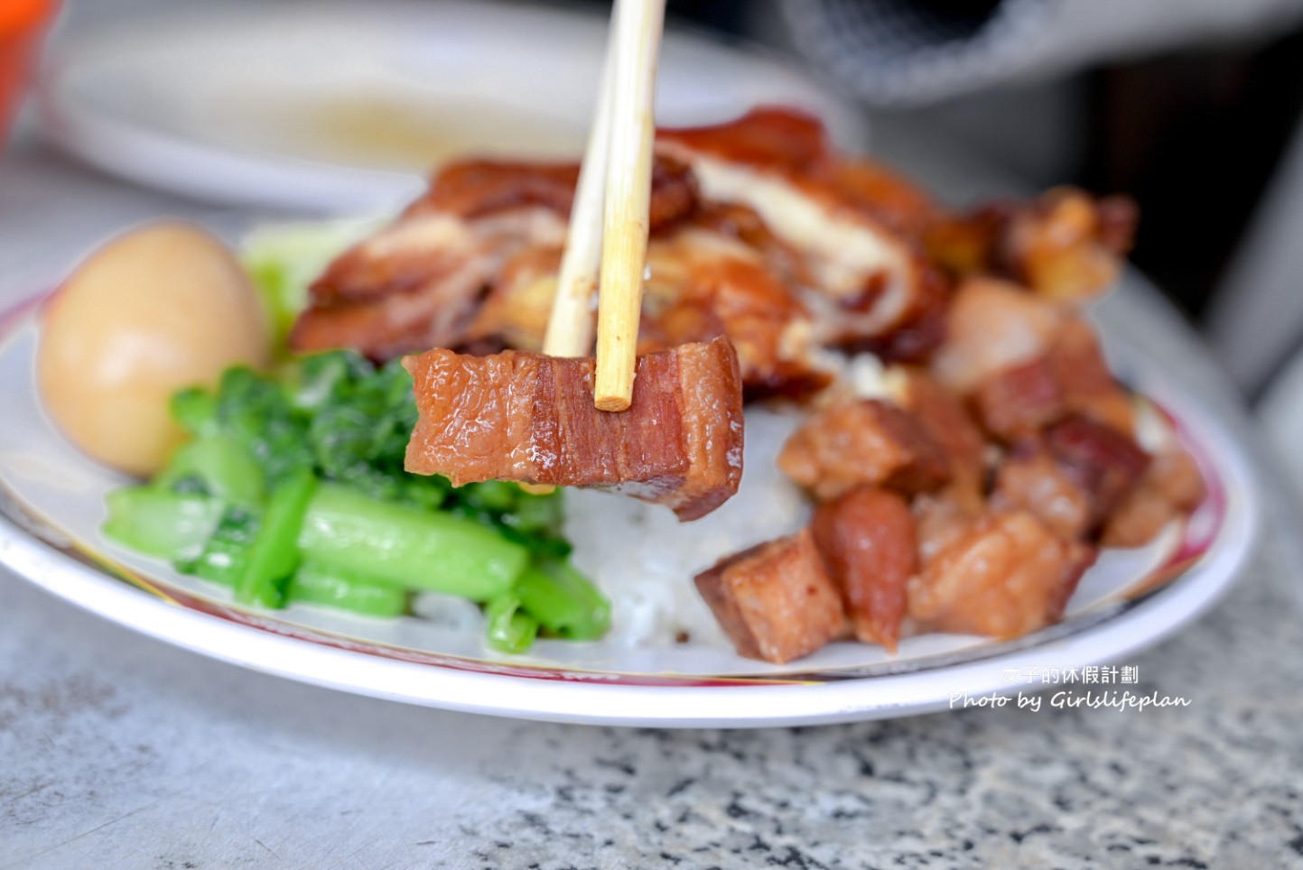 梁記焢肉飯｜超人氣排隊美食便當店70元起(菜單) @女子的休假計劃