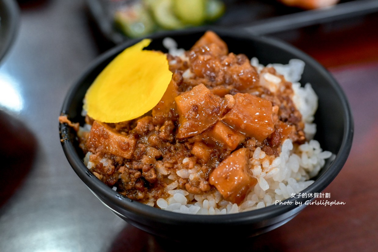 龍凰號｜超過80年老店圓環滷肉飯(菜單) @女子的休假計劃