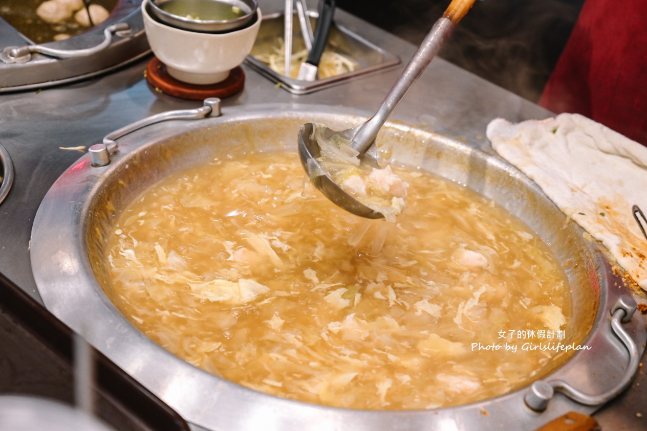 店老大｜在地人也愛吃魯肉飯可免費續湯(菜單) @女子的休假計劃