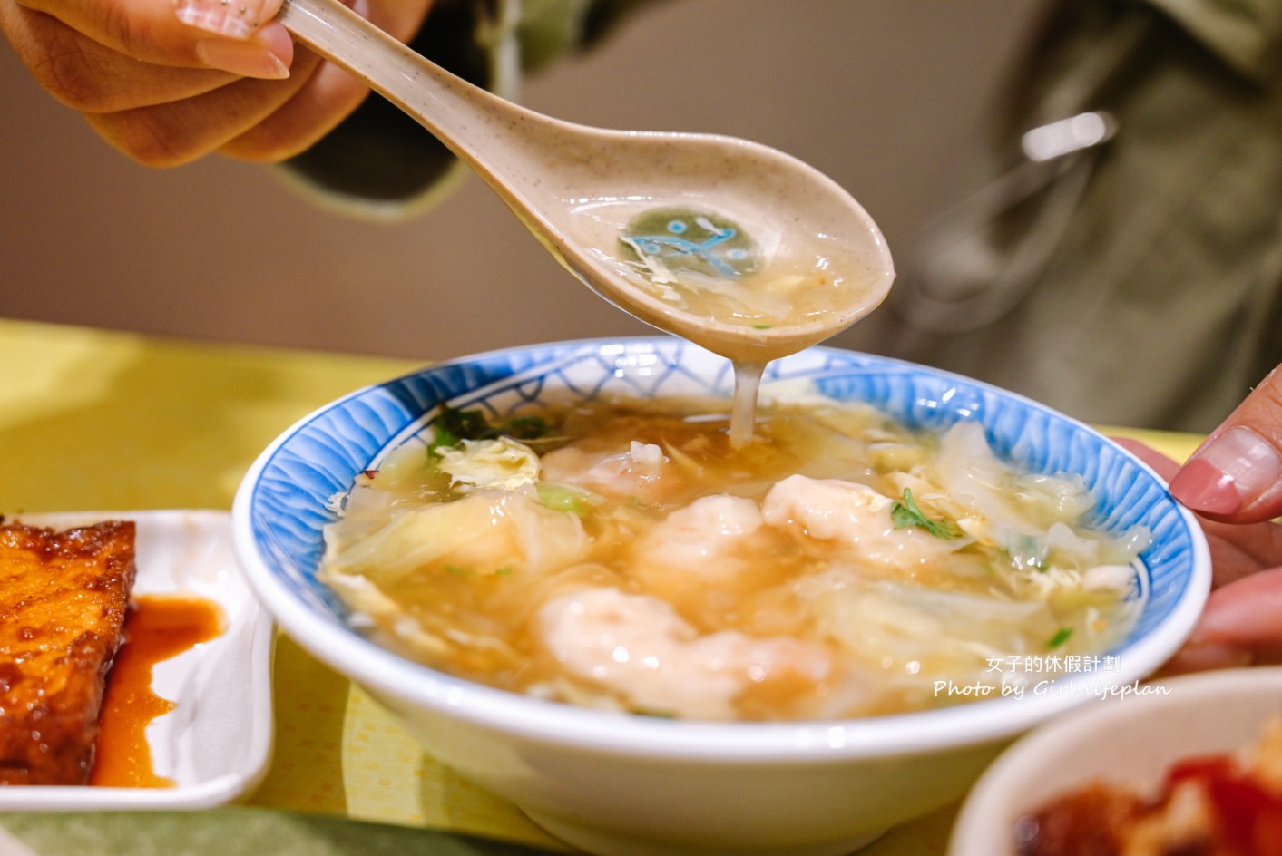 店老大｜在地人也愛吃魯肉飯人氣小吃王可免費續湯(外帶) @女子的休假計劃