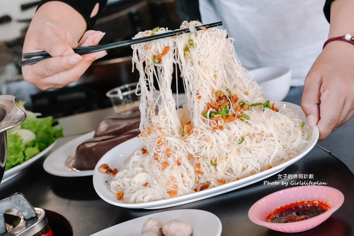 台灣番鴨園區｜雞油拌飯、麵線吃到飽附免費停車場(外帶) @女子的休假計劃