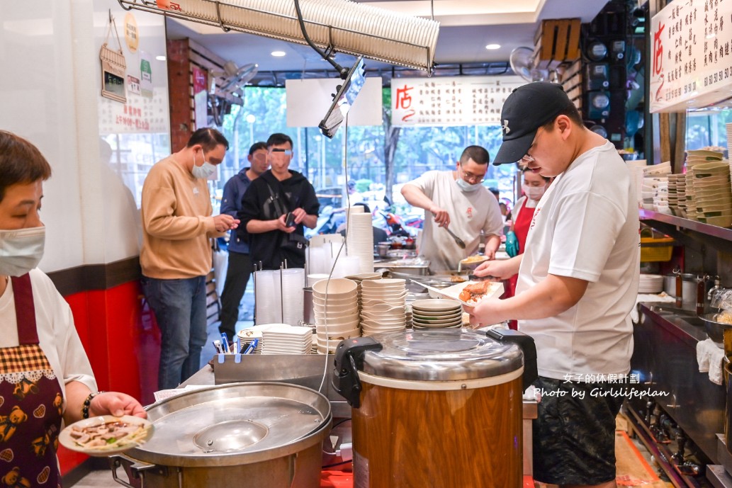 店老大｜在地人也愛吃魯肉飯可免費續湯(菜單) @女子的休假計劃
