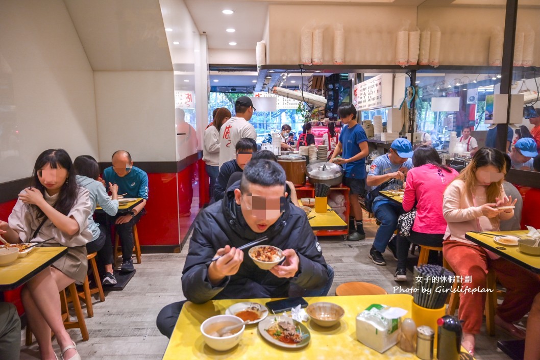 店老大｜在地人也愛吃魯肉飯可免費續湯(菜單) @女子的休假計劃