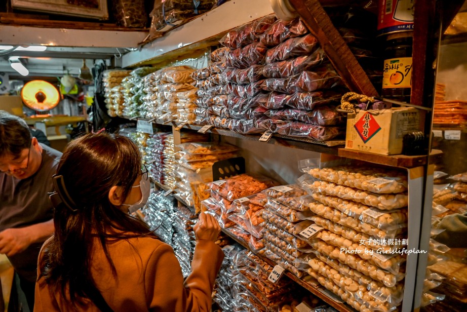 南大門老爺爺草莓乾｜東京食品60年傳統，首爾必買伴手禮 @女子的休假計劃