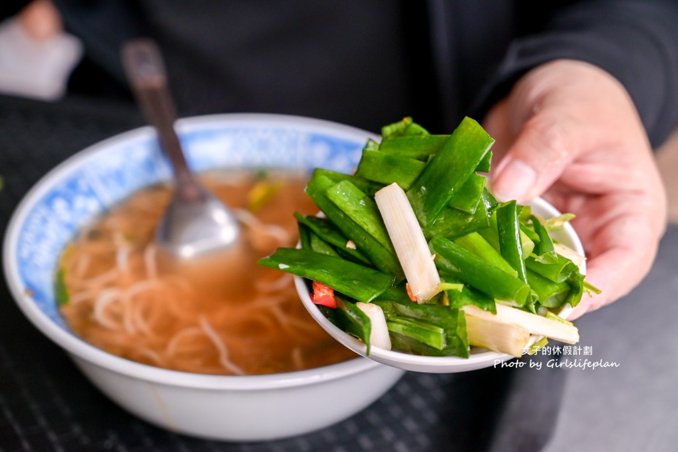 上海未名酸梅湯麵點｜連續4連霸米其林推薦，沒想到免費的最好吃(菜單) @女子的休假計劃