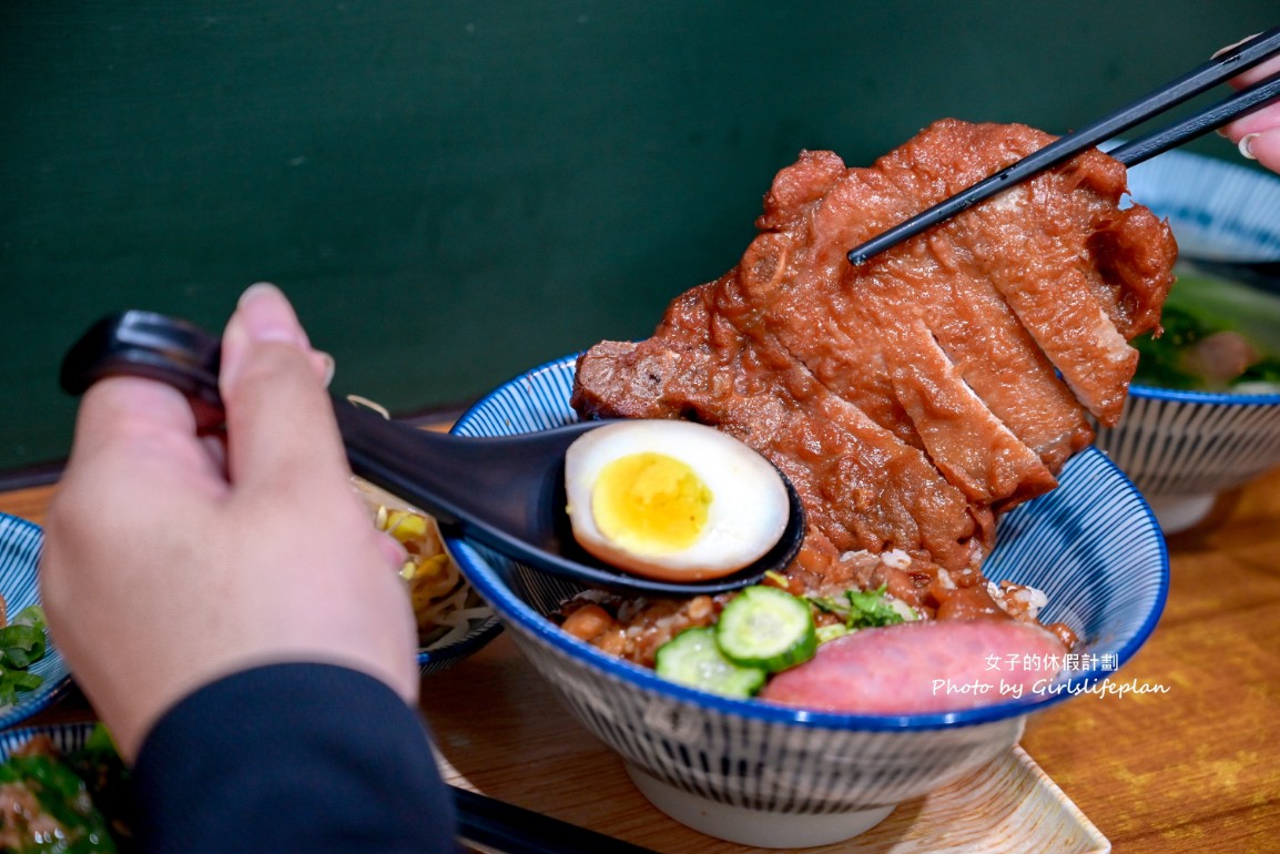 小初店｜米其林推薦人氣滷肉飯便當完全就是定食套餐(菜單) @女子的休假計劃