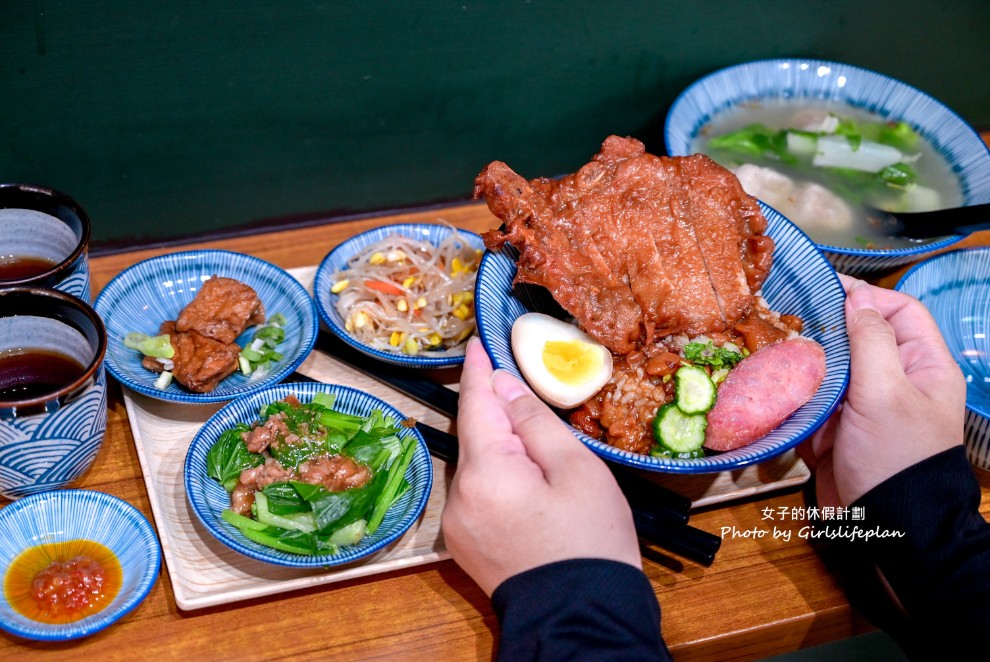 小初店｜米其林推薦人氣滷肉飯便當完全就是定食套餐(菜單) @女子的休假計劃