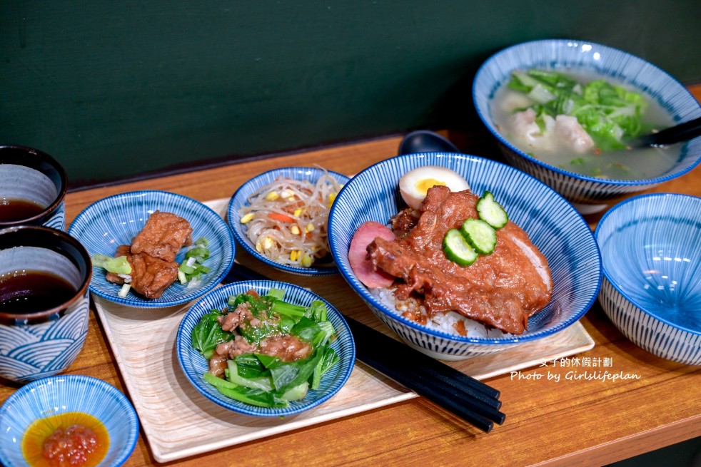 小初店｜米其林推薦人氣滷肉飯便當完全就是定食套餐(菜單) @女子的休假計劃