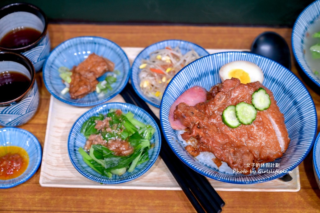小初店｜米其林推薦人氣滷肉飯便當完全就是定食套餐(菜單) @女子的休假計劃