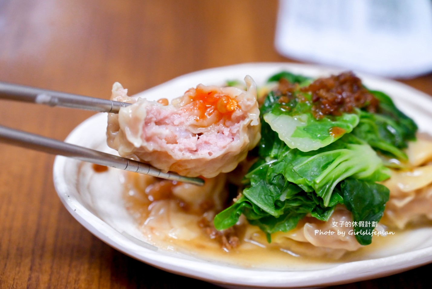 向上市場芋頭米粉｜無名麵店芋頭排骨酥麵最受歡迎(菜單) @女子的休假計劃