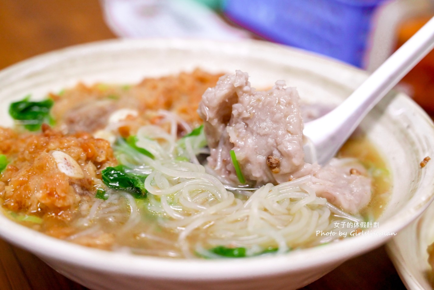 向上市場芋頭米粉｜無名麵店芋頭排骨酥麵最受歡迎(菜單) @女子的休假計劃