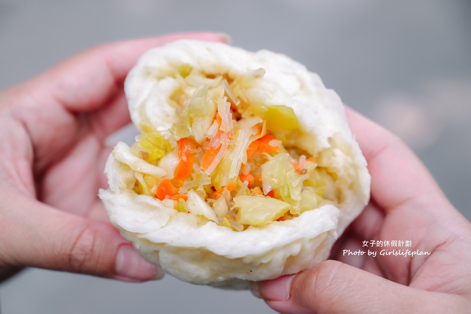 老上海包子蘆洲店｜買十送一傳統手工老麵包子(菜單) @女子的休假計劃