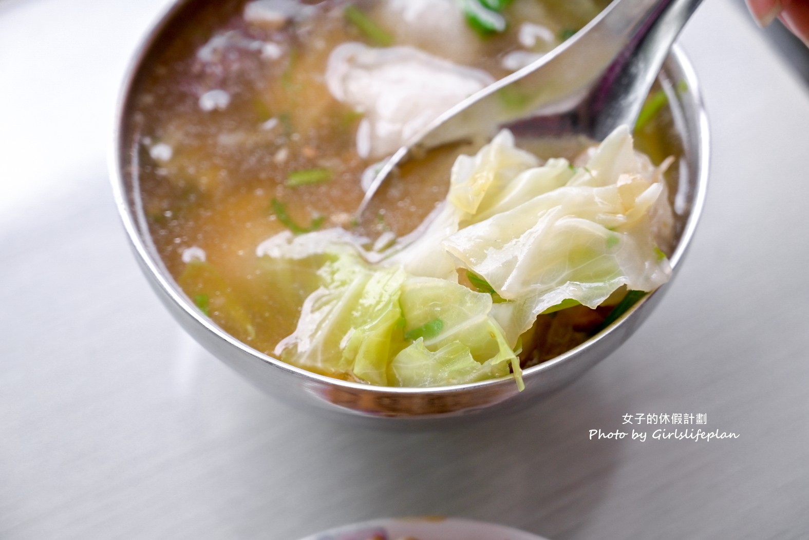 東口小吃｜TVBS美食任務專訪、台中旅遊局推廣地方小吃(菜單) @女子的休假計劃